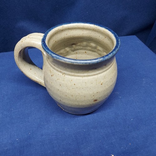 Vintage 1992 Collector's Westerwald Pottery Mug of Gorham Est. 1736 USA - Picture 5 of 7