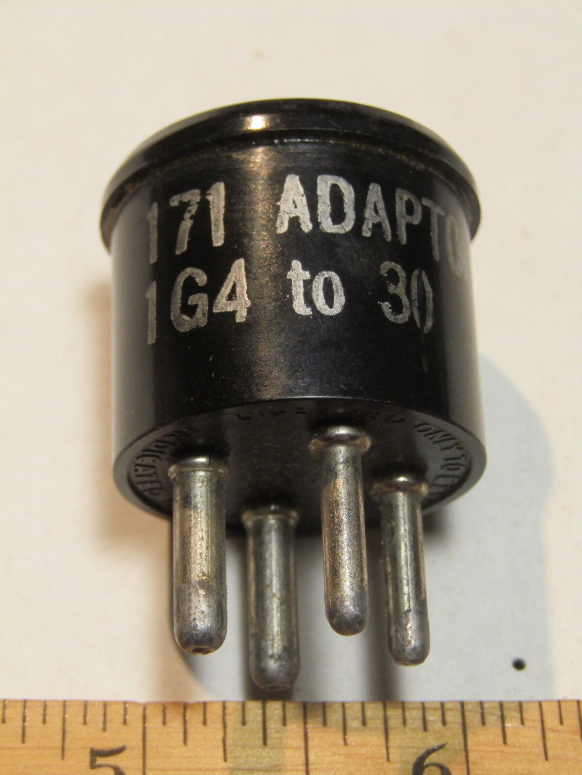 Vintage 171 Adaptol Tube Socket Adapter ~ Tube Type 1G4 to Tube Type 30 ...