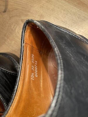 Allen Edmonds Hancock Men display picture 1