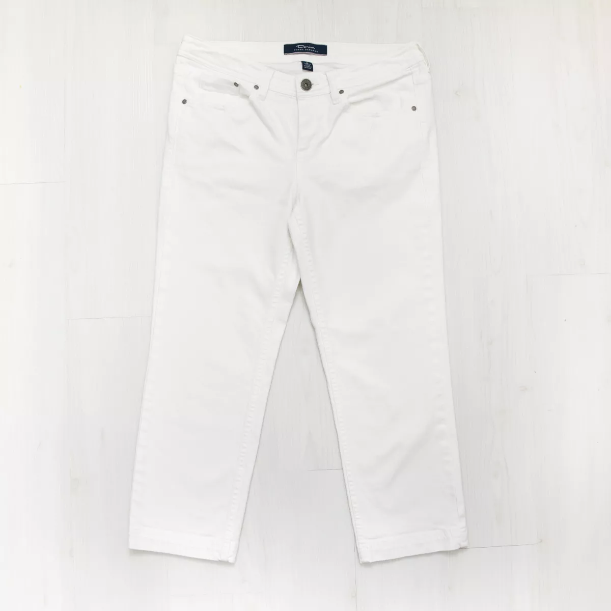 Denim by Tommy Bahama White Capris Size 8