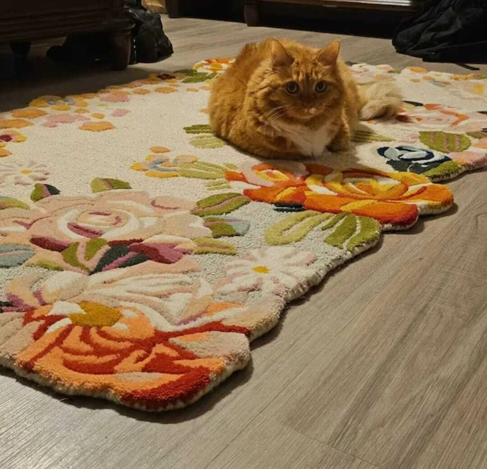 Araceli Floral Ivory Modern Hand-Tufted 100% Wool Area Rug Carpet - Image 3 of 4