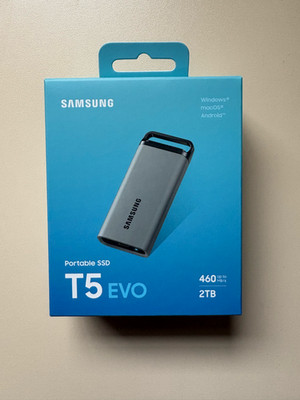 SAMSUNG Portable SSD T5 EVO, 2 TB SSD, extern, Grau, NEU + OVP