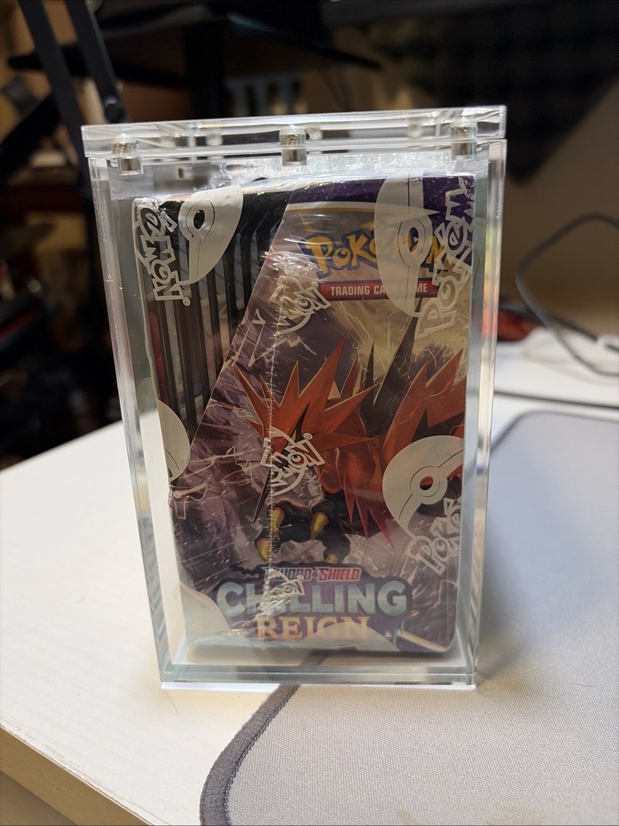 ebay chilling reign booster box Amazon.com: Pokemon Sword & Shield Chilling Reign Build and Battle Box :  Toys & Games main image 1