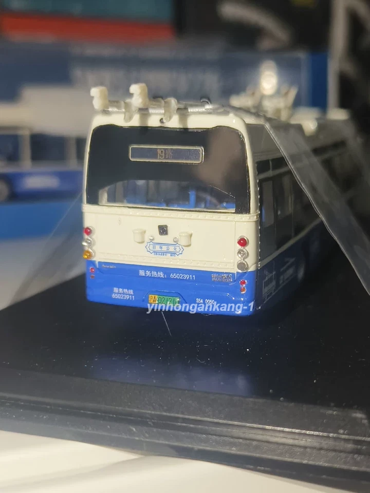 1:76 Shanghai Sunwin Trolleybus Model Route 19 Resin Model - Image 4 of 4