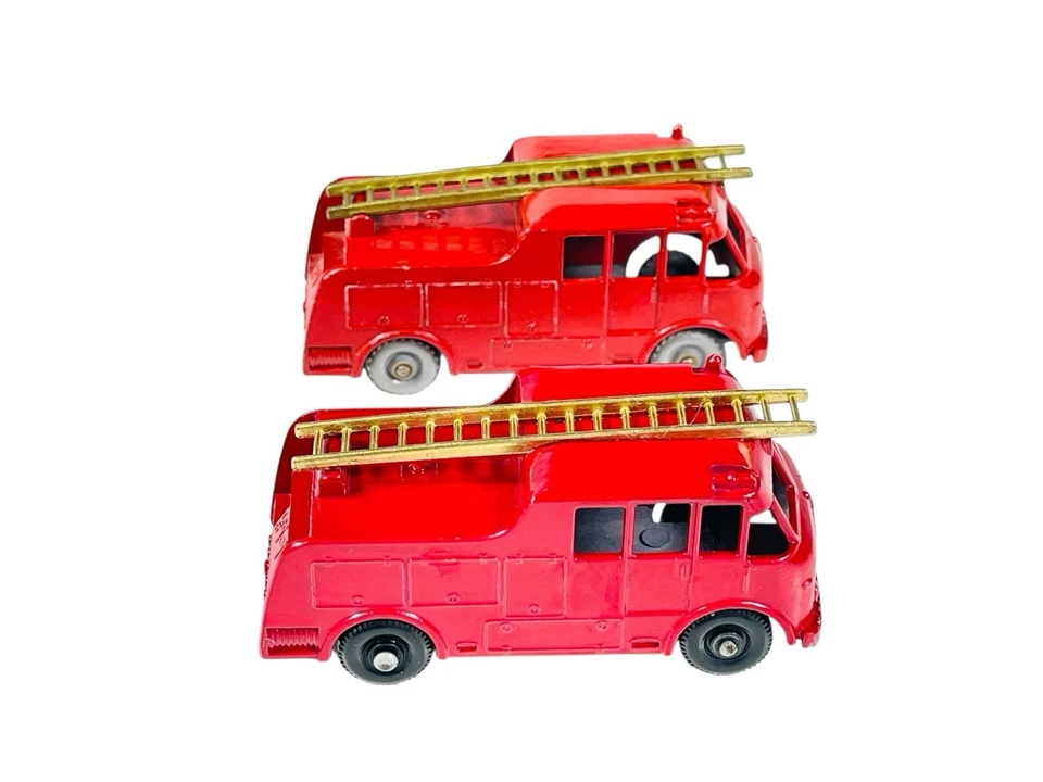 Matchbox Lesney (2) Varied No. 9 GPW & BPW Merryweather Marquis Fire Trucks - Image 4 of 4