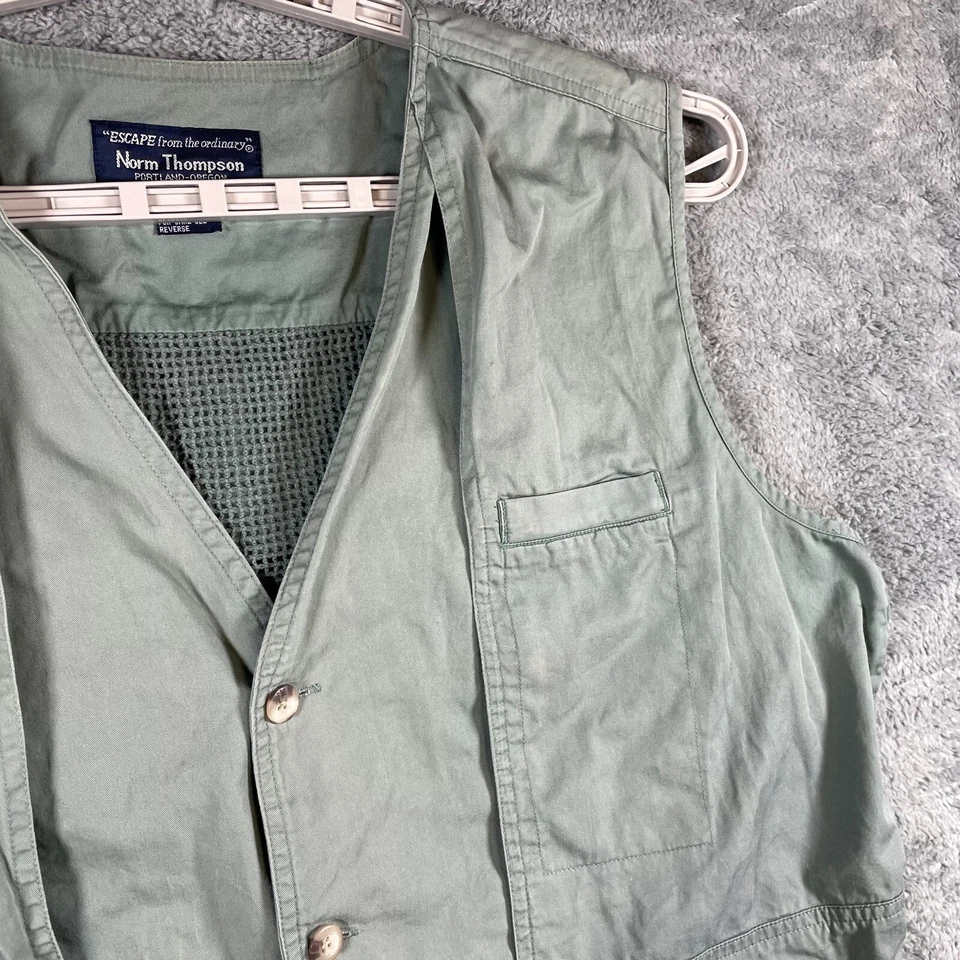 Norm Thompson Utility Vest Mens Large Sage Green Hunt Fish Hike Travel - Image 4 of 4