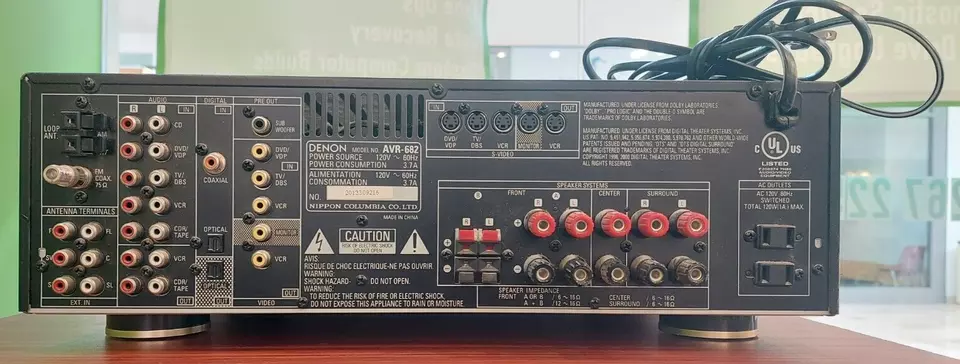 Denon AVR-682 Dolby Pro 5.1-Ch Precision Audio Component / AV Surround Receiver - Image 2 of 2