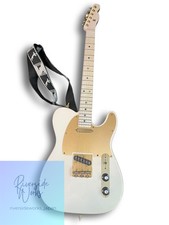 Rare Fender Telecaster avec articles bonus