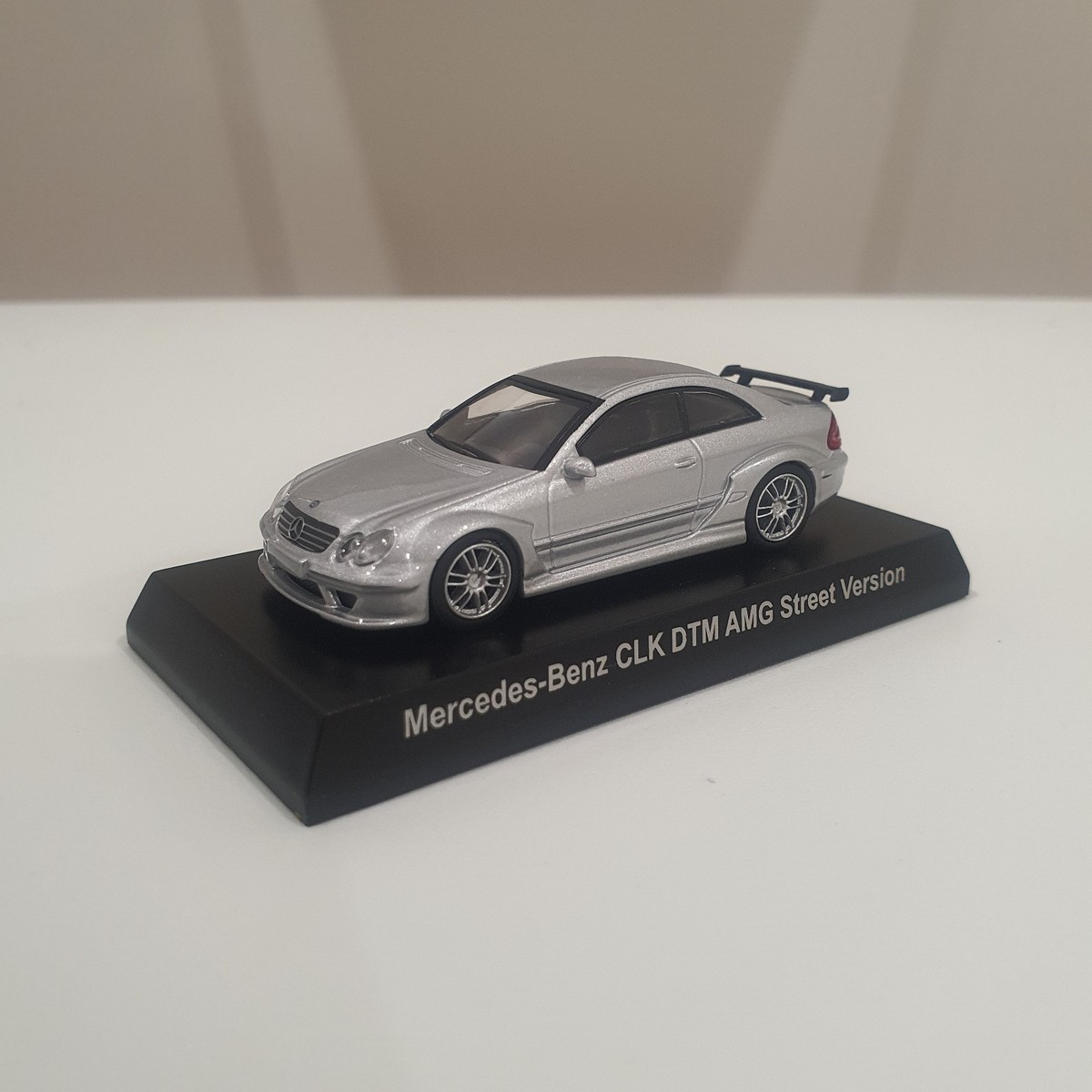1/64 Kyosho Mercedes-Benz CLK DTM AMG Street Version C209 Silver