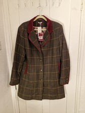 JOE BROWNS TWEED  COAT SIZE 18 NEW