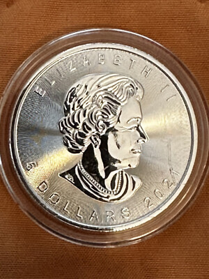 Canada 5 Dollars Silver .9999 Elizabeth II 2021 Coin with Plastic