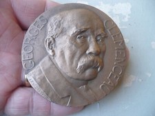 Médaille ancienne en bronze Georges Clemenceau signée LEGASTELOIS 172,3 Gr