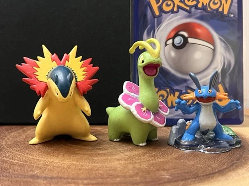 Typhlosion and Meganium TOMY Figures Nintendo Vintage & Swampert Mini Figure