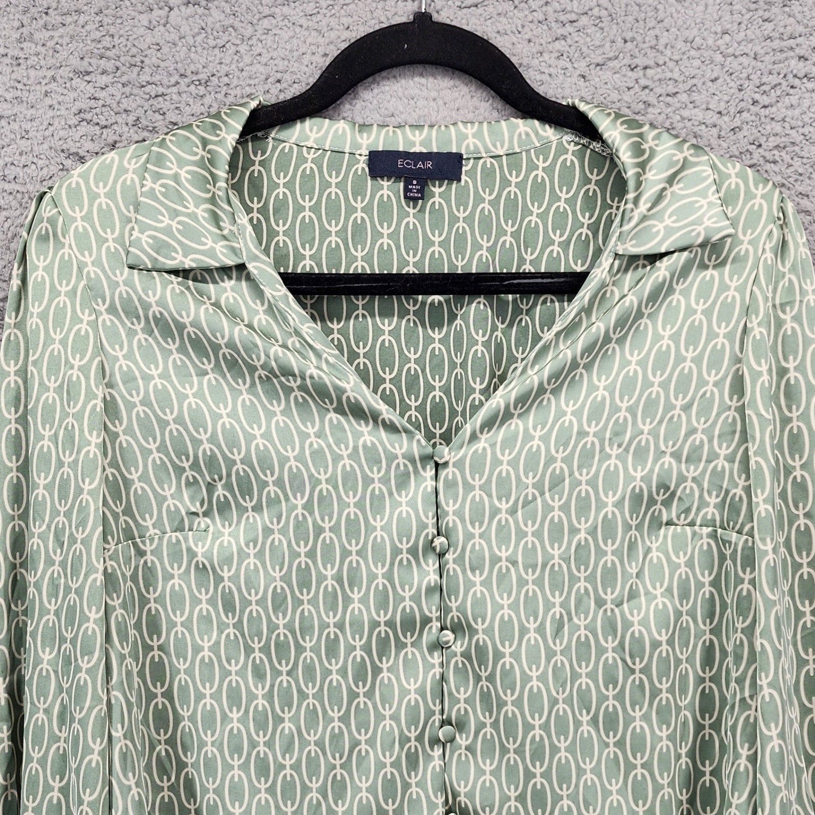ECLAIR Green Geometric Chain Print Button Down Lo… - image 5