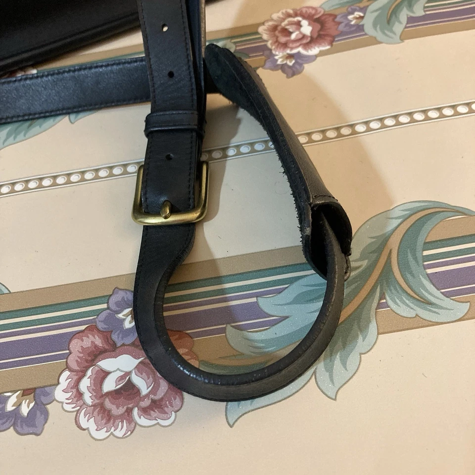 Coach Leather Messenger Bag, Black Briefcase, Computer Bag  - Image 2 of 4