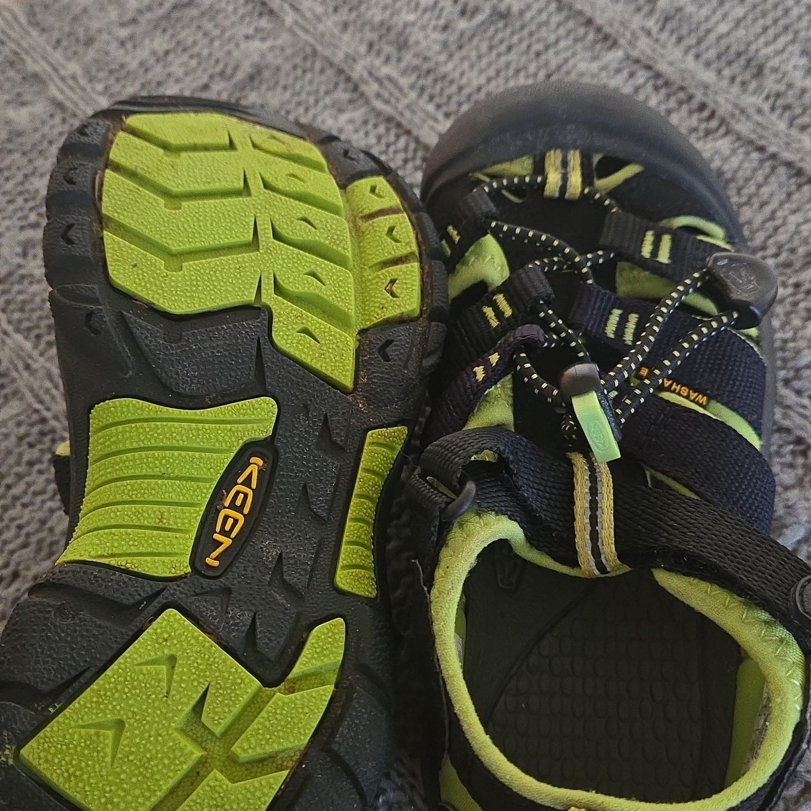 KEEN Scarpe sandali impermeabili unisex bambini Newport H2 verde nero taglia