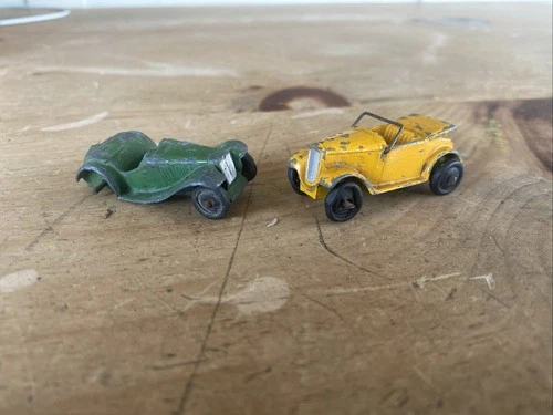 VINTAGE  DINKY 35d AUSTIN 7 OPEN TOURER IN YELLOW Plus 35c MG SPORTS CAR #673
