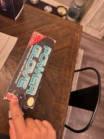 VTG Nintendo NES Power Glove Controller Large Extremely RARE!! Sz L Original Box