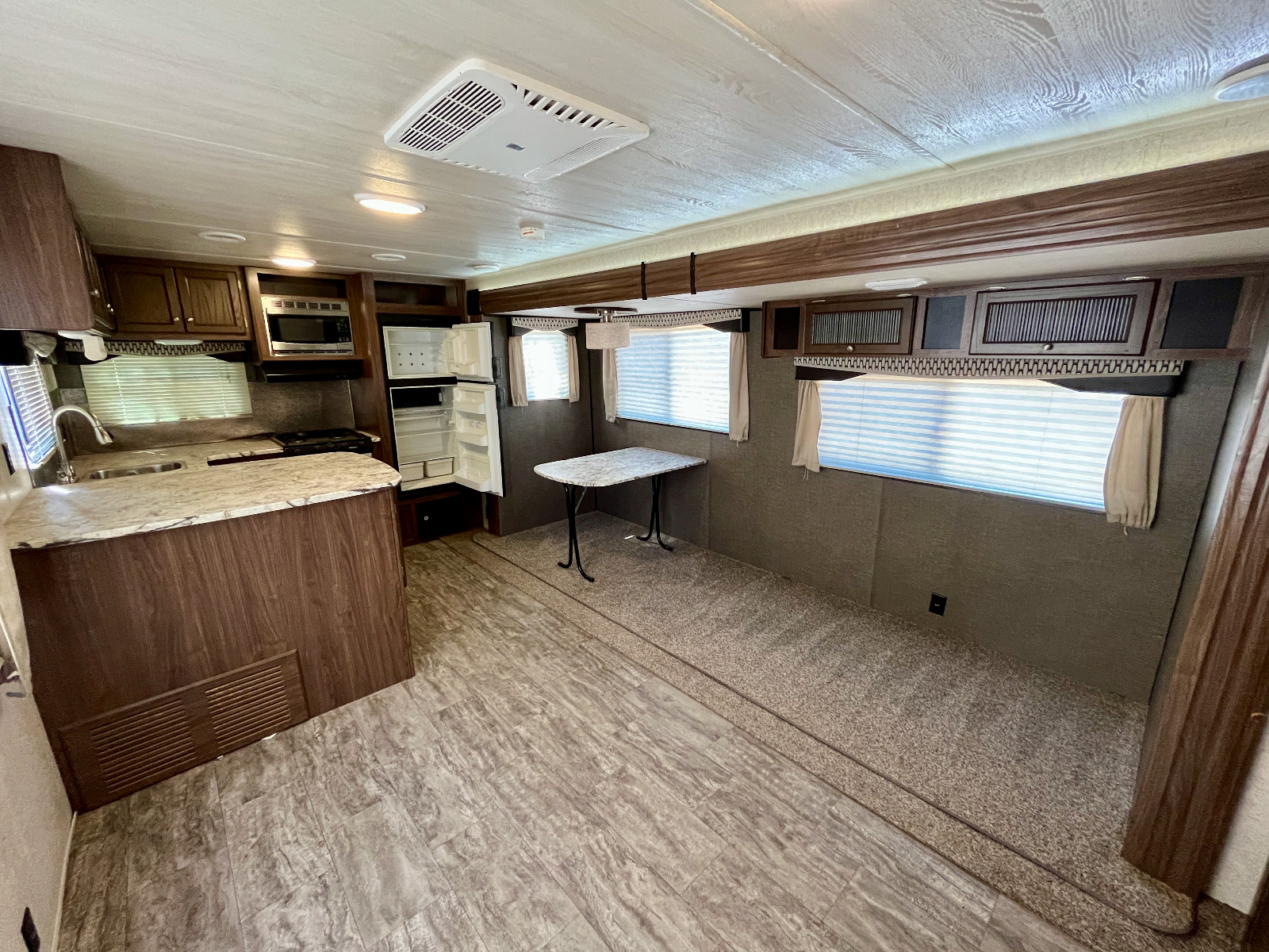 2017 Heartland Trail Runner 27RKS Travel Trailer Camper–Clean TX RV–Single Owner