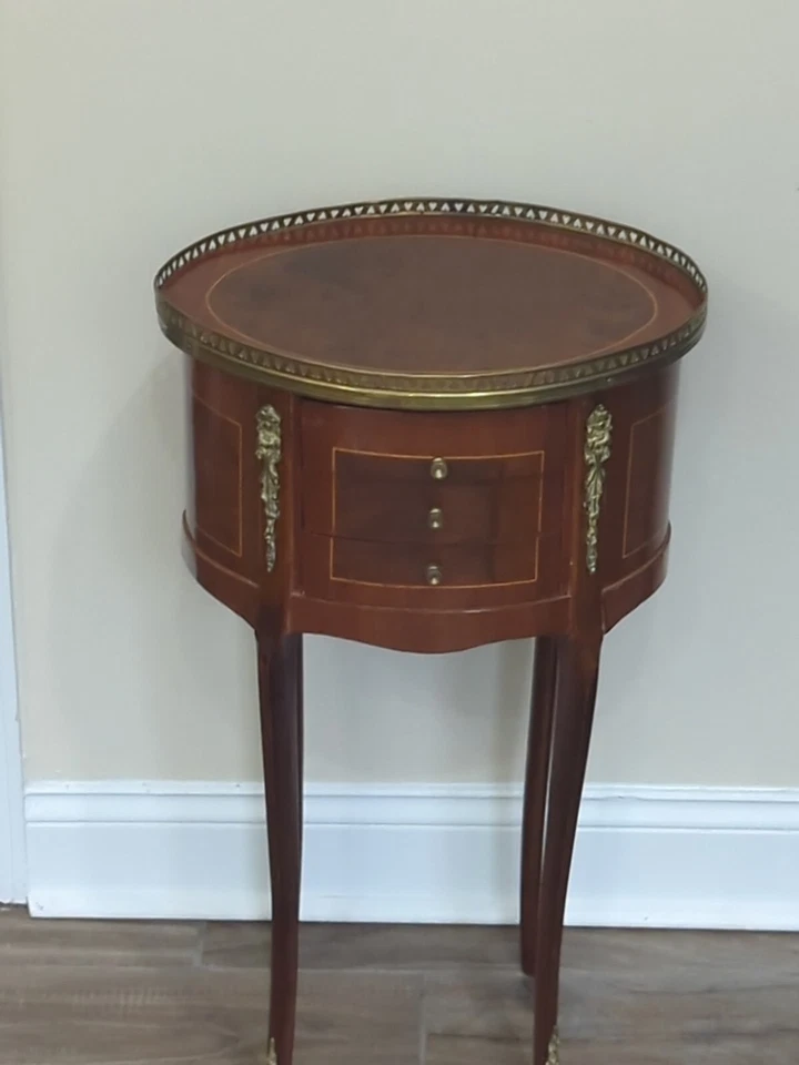 Antique FRENCH 19th C Louis XV Satinwood & BRONZE Gallery Inlaid Side TABLE - Image 2 of 4