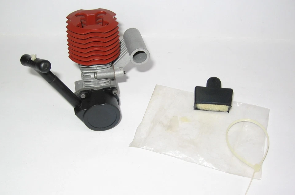 RC MOTORE GM 12 NITRO ENGINE - Immagine 3 di 4