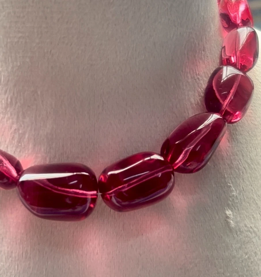 AAA Pink Ruby Tumbled Cabochon Gemstone Neckless 11x13 mm To 18x25 mm - Image 4 of 4