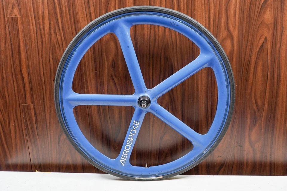 Rueda delantera cubierta AEROSPOKE 700c 5 radios para bicicletas de pista y engranaje fijo Foto 2 de 4