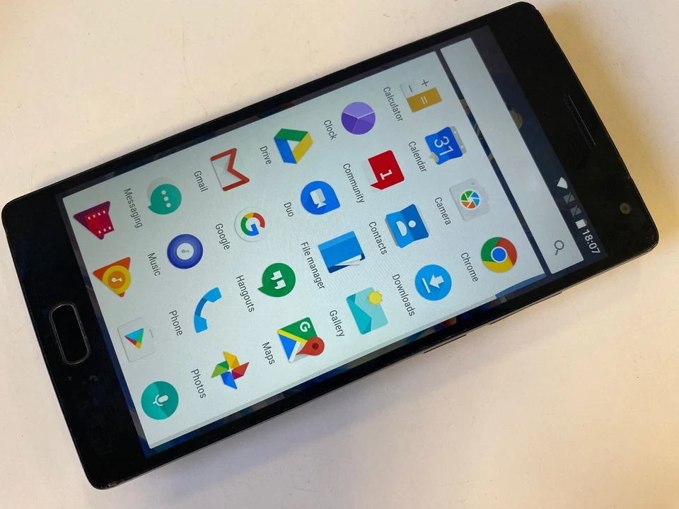 One Plus 2 A2003 Smartphone Mobile UNLOCKED 4G LTE 13MP Android 6 Dual Sim - Image 2 of 4