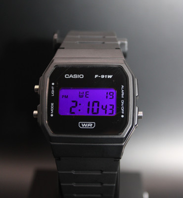 ''Purple'' Casio F91W Purple Screen Mod Minimalist Brand New