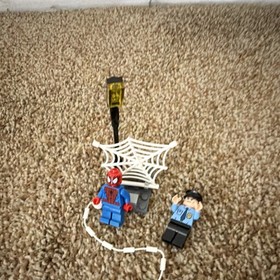 LEGO Doc Ock Truck Heist SpiderMan 76015 Marvel Super Heroes Complete Retired!