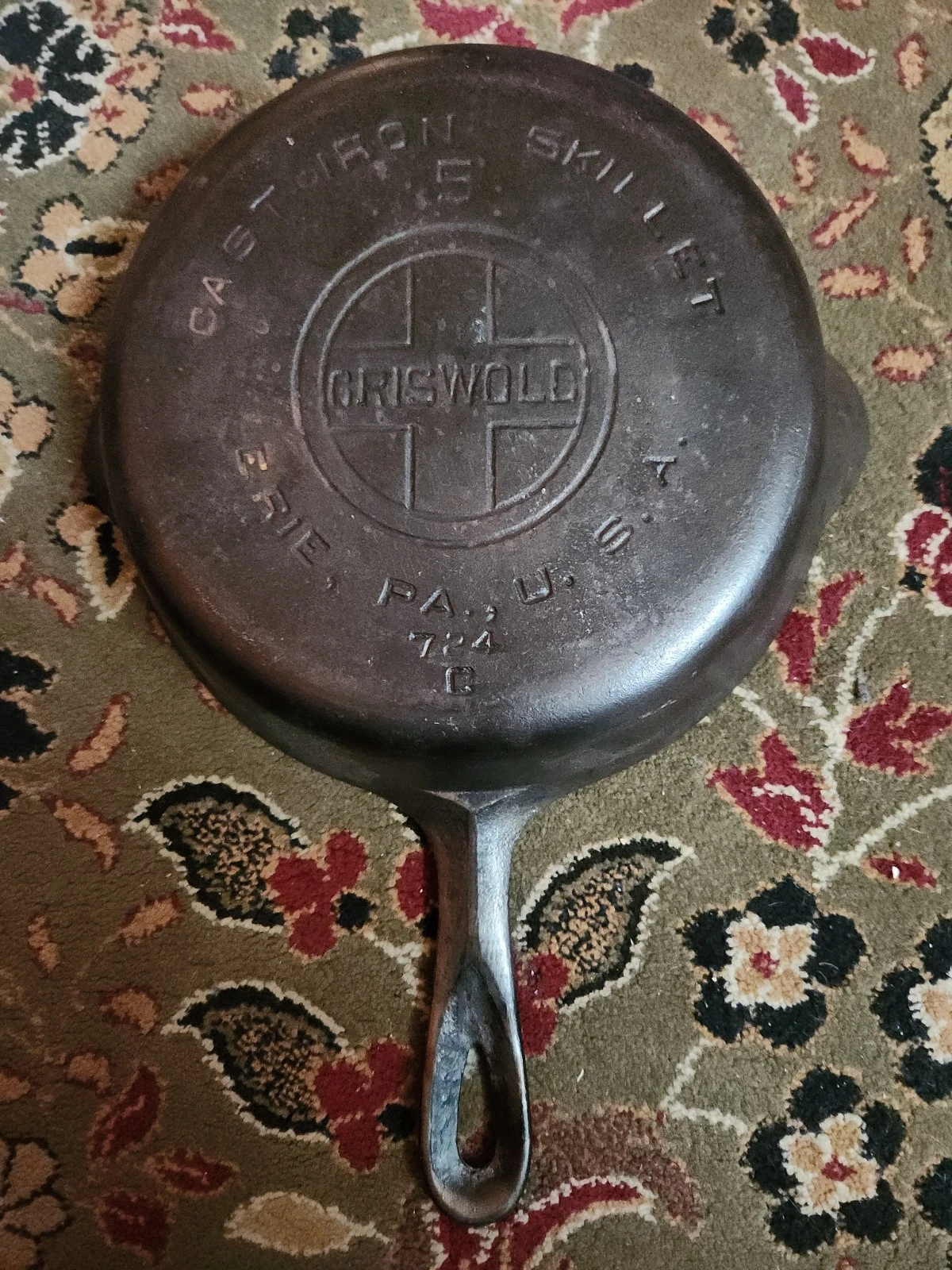 Griswold #5 - 724C Cast Iron Skillet Marked ERIE, PA No Cracks