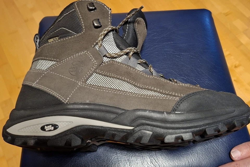 NEU HanWag Berg-/Wanderschuhe ungetragen Gore Tex Größe 44
