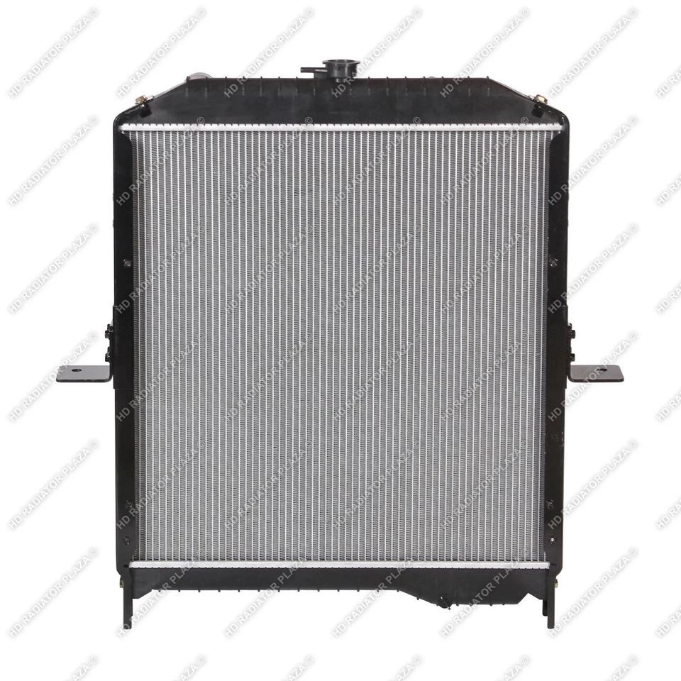 Radiator For UD Truck 1800 2000 2300 2600 3300 J08E 25 9/16" x 25 1/8" 2005+ Foto 3 de 4