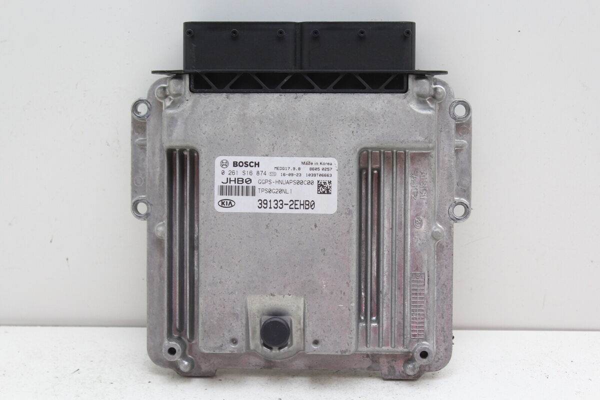 17 18 Kia Soul 39133-2EHB0 Computer Brain Engine Control ECU 17 18 Kia Soul 39133-2EHB0 Computer Brain Engine Control ECU