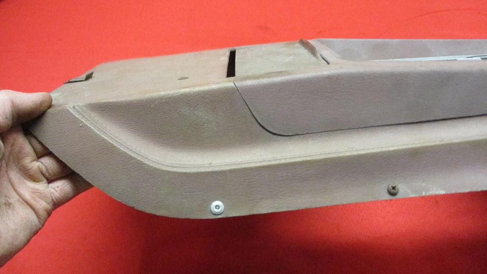 1970 FORD MUSTANG AND COUGAR CONSOLE WILL ALSO FIT 1969 2 - Image 4 of 4