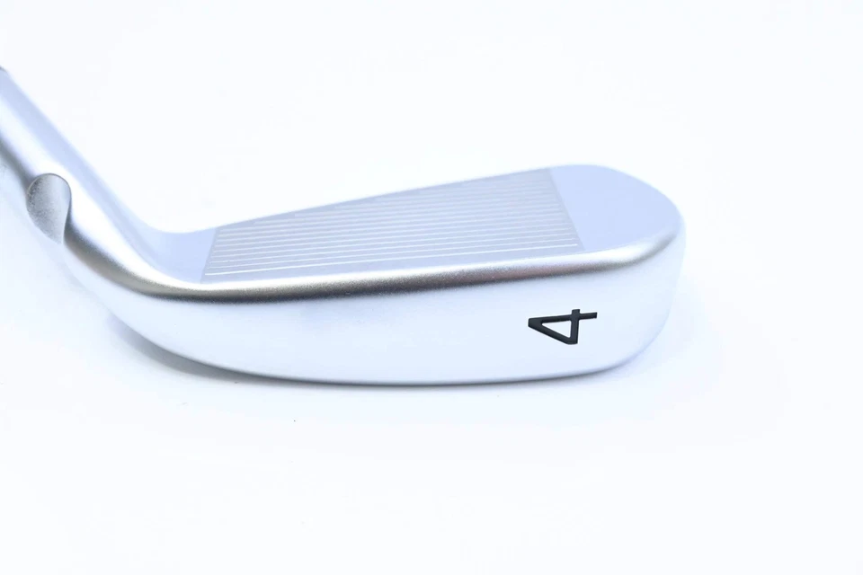 Left Hand Ping i530 #4 Iron / 18 Degree / Black Dot / Regular Flex NS Pro 950GH - Image 4 of 4
