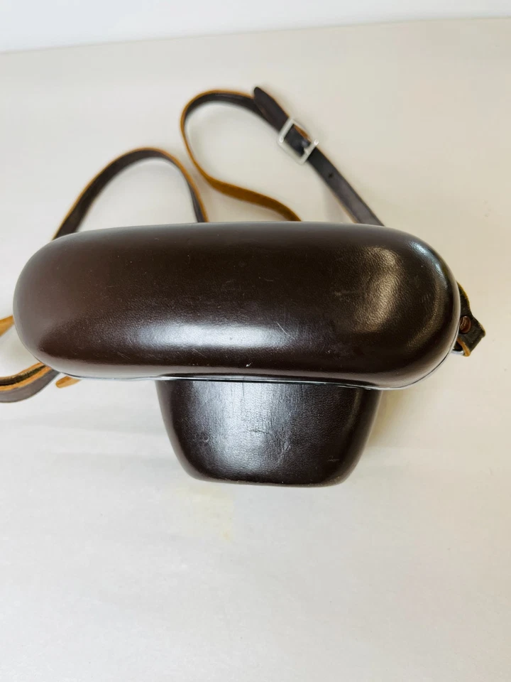 Vintage Aires 35 III C Film Camera with Leather Case - Image 3 of 4