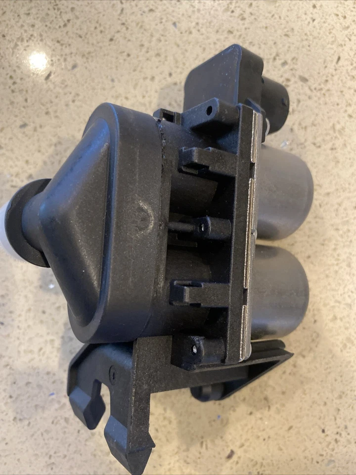 CARQUEST 74894 HVAC Heater Control Valve For Select 92-99 BMW Models - Image 2 of 4