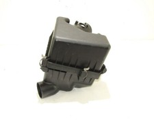 Toyota RAV4 III 2006 2,2 Diesel Air Filter Airbox Luftfilterkasten