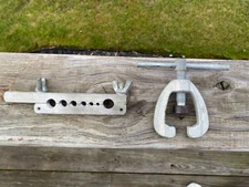 Chicago Specialty Co Pipe Flaring Tool Set Plumbing