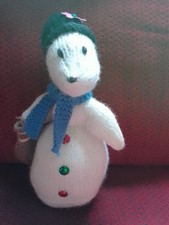 NEW HAND KNITTED SNOW MOUSE TOY  DESIGNED BY ALAN DART