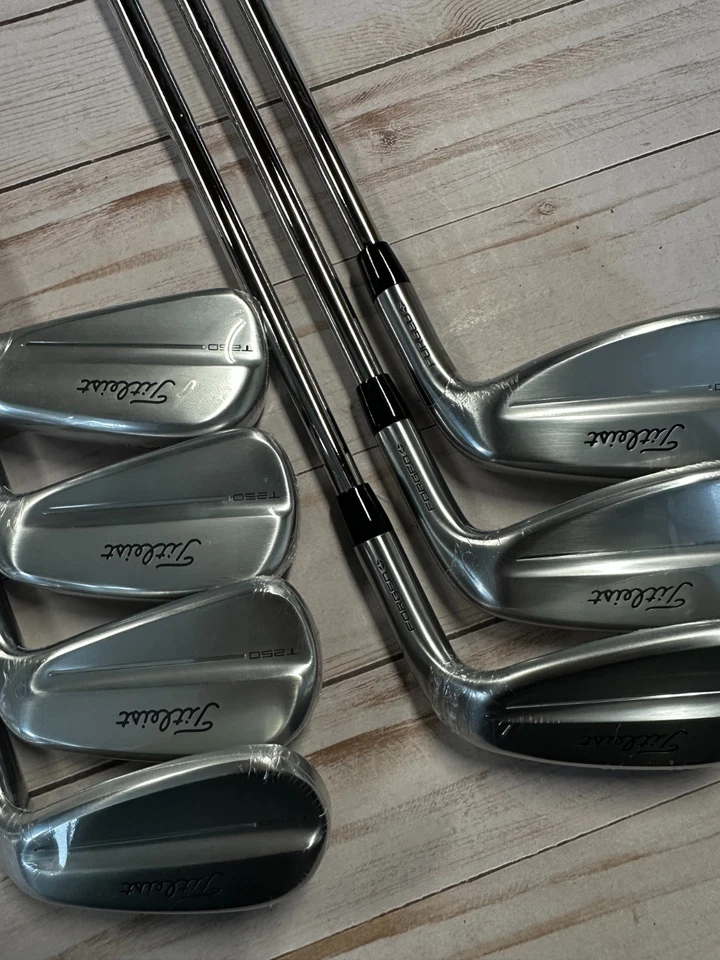 *NEW* Titleist T250 2025 5-A (7pcs) Iron Set- KBS Tour Lite R - Image 3 of 4