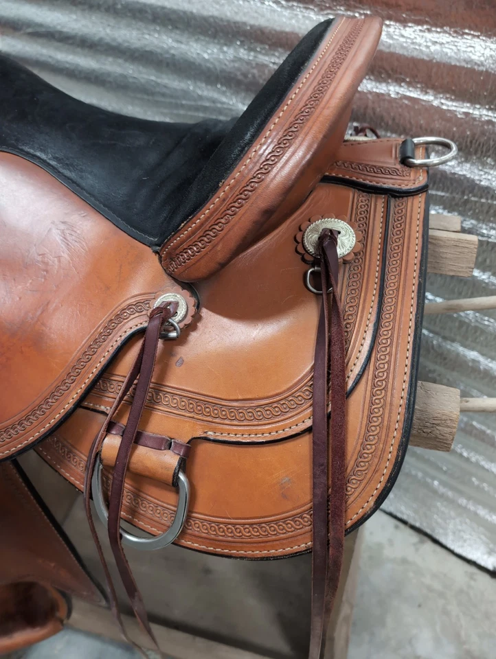 Circle Y Pioneer Flex2 Saddle 16inch Regular Tree - Image 4 of 4