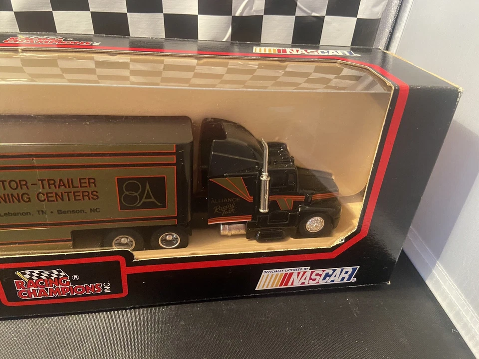 1991 Racing Champions Robert Pressley #59 Alliance Racing 1:64 Scale Transporter - Image 2 of 4