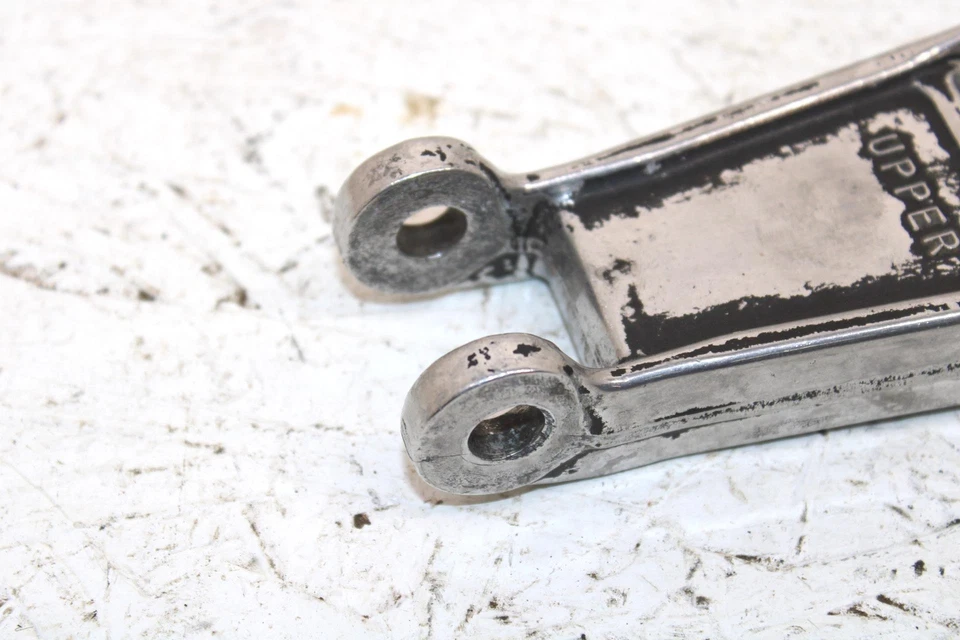 1985 Yamaha Vmax Oem Upper Spindle Pivot 8M6-2382E-00-00 SY125 - Image 3 of 4