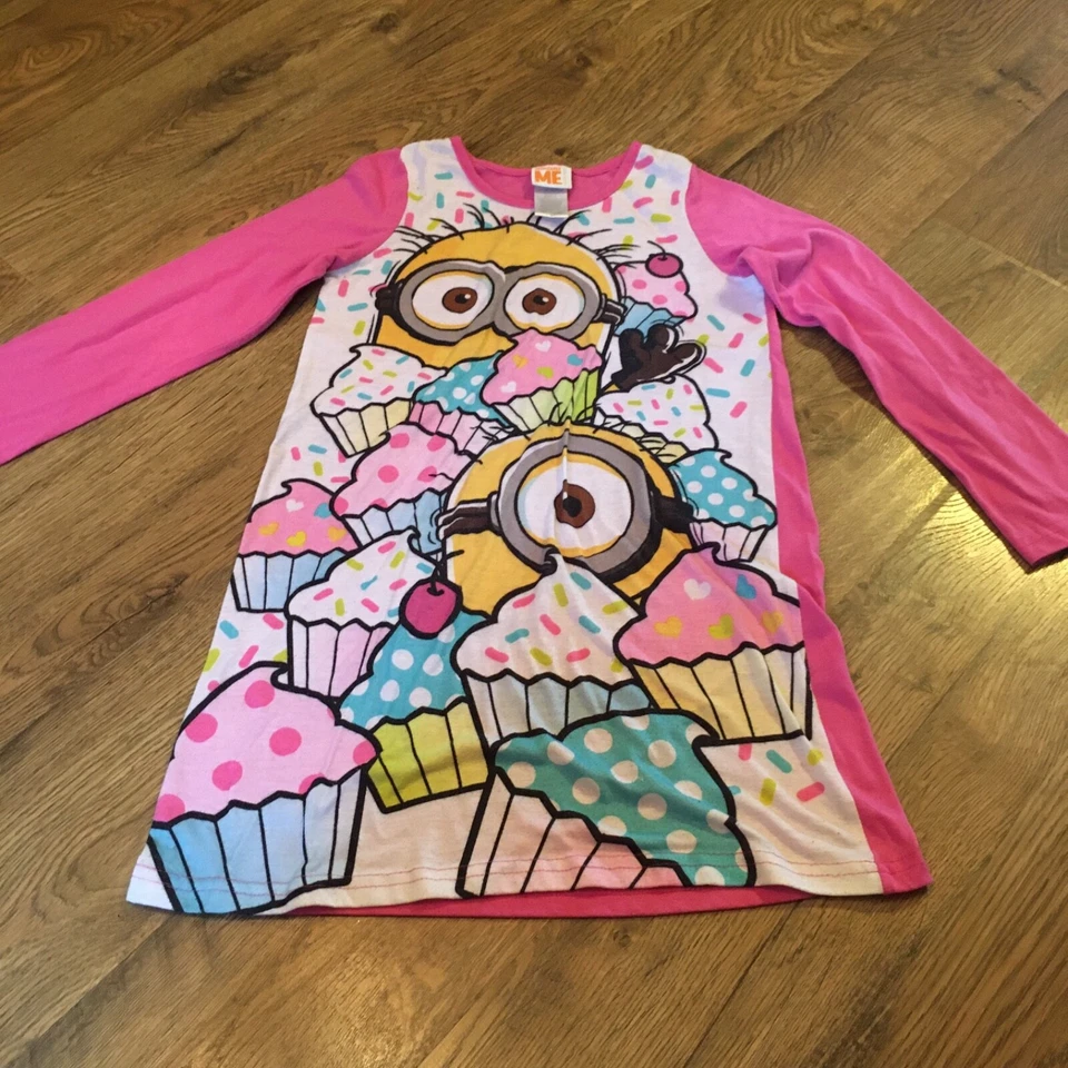 Girls Size 8 PAJAMAS~(2)Two Piece Sets & Gown~Winter/Fall~Disney, Despicable Me - Изображение 3 из 3