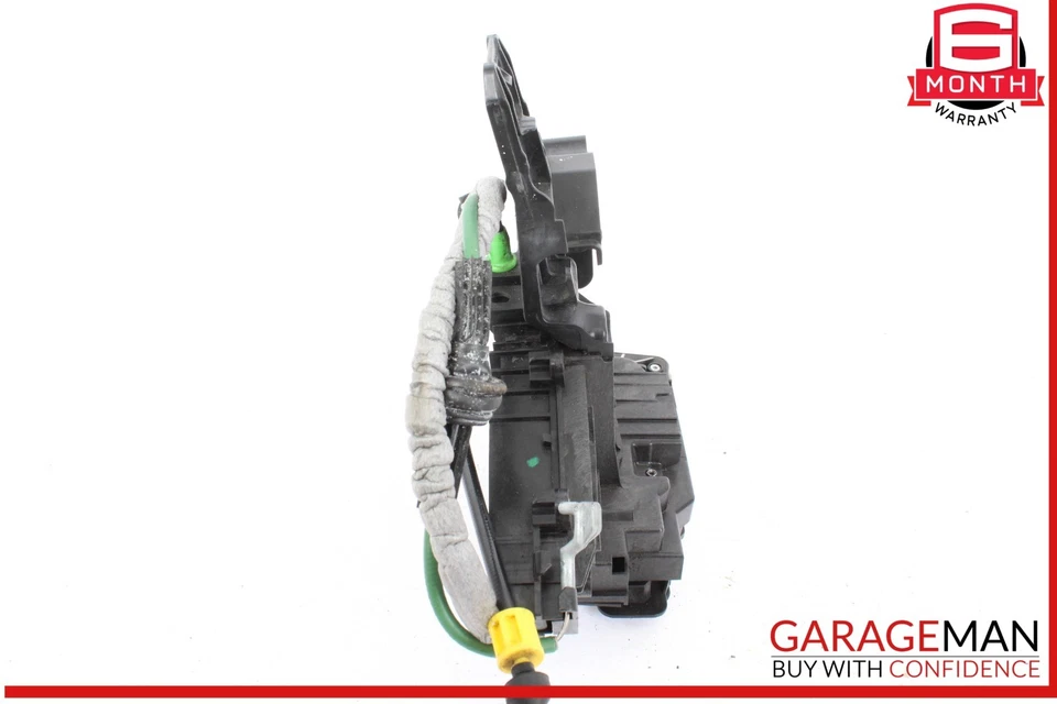 Actuador de pestillo de cerradura de puerta trasera izquierda 15-20 mercedes w205 c300 c350e c43 amg Foto 2 de 4