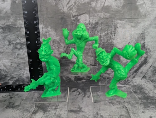 Vintage Marx Nutty Mads Set of 3 6" Green:  Baseball Football Chief