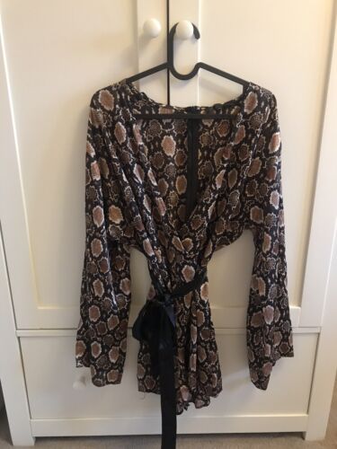 Womens Playsuit Size 12 Missguided Snake Print Kimono Sleeve Satin - Picture 1 of 4