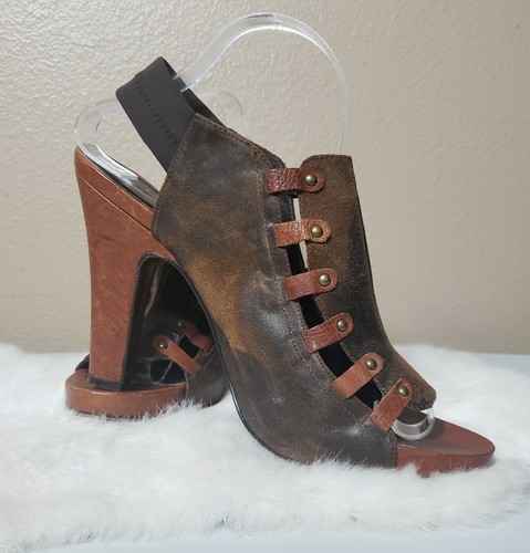 Donald Pliner Vishad Distressed Leather Heels-Size 10 - Picture 4 of 8